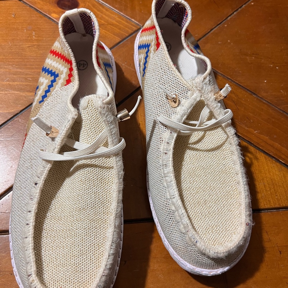 Women's Beige Casual Shoes- fake dudes